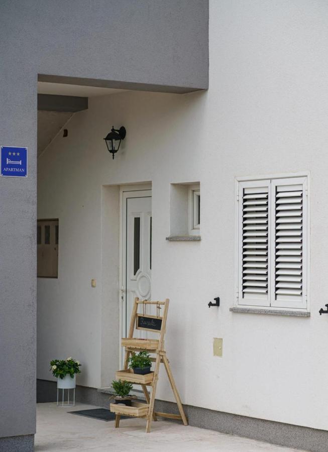 Apartman Rusula Vodice Kültér fotó