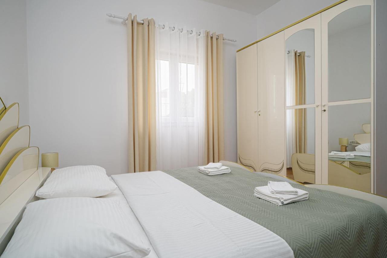 Apartman Rusula Vodice Kültér fotó
